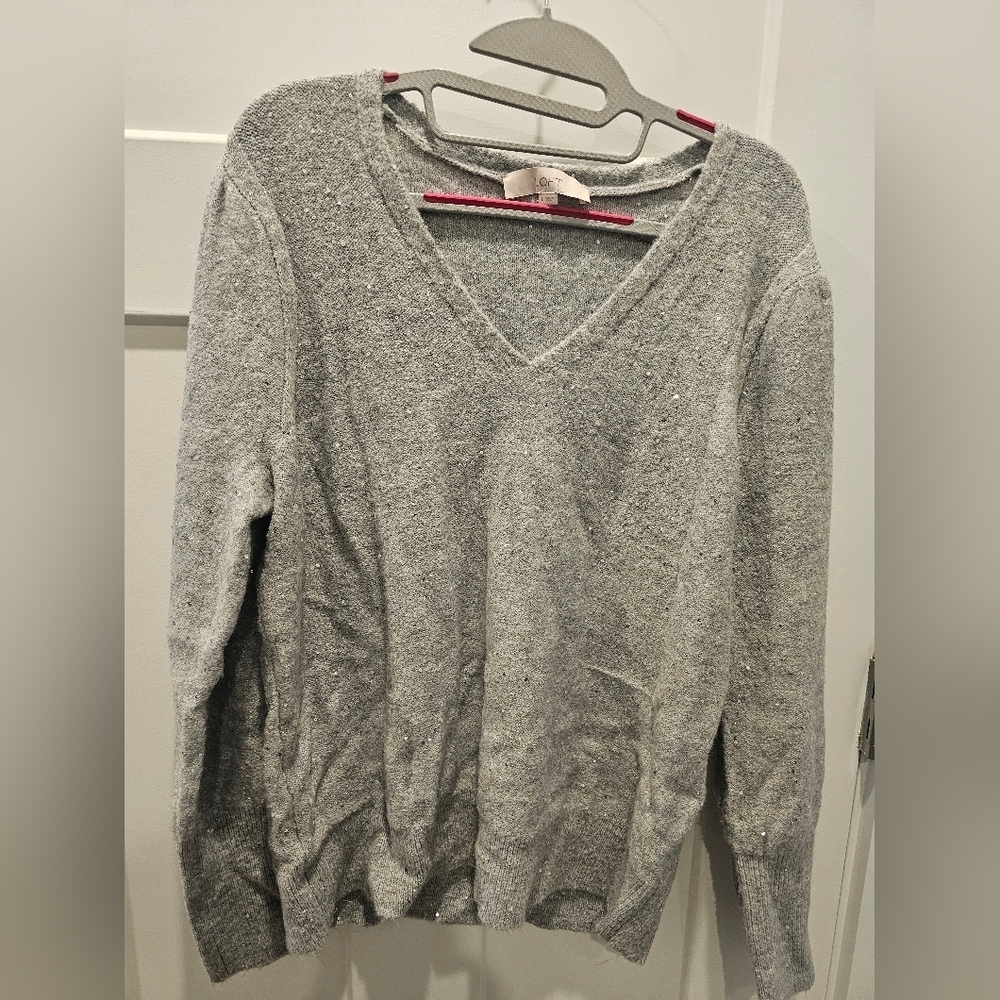 LOFT Sequin V-Neck Sweater Large – Grey Fuzzy Knit Sparkle Pullover